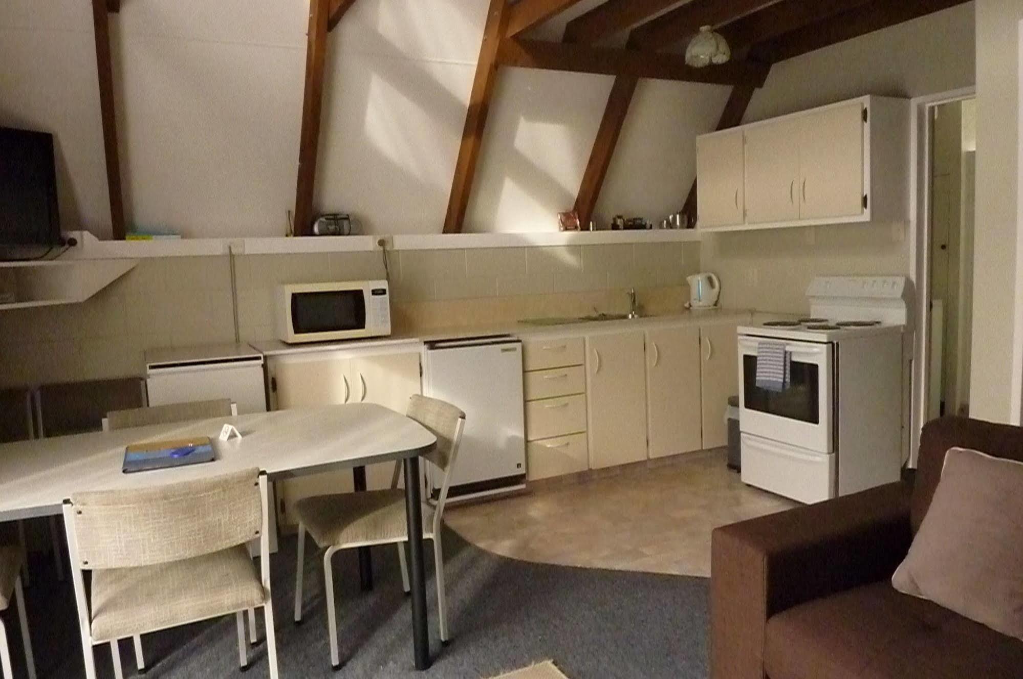 Arrowtown Viking Lodge Motel ภายนอก รูปภาพ